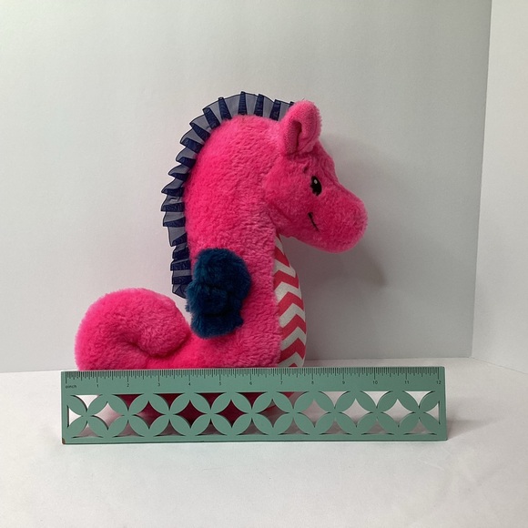 The Preppy Pelican Seahorse Plush Stuffed Animal Toy Pink Navy Chevron 11” 2019 - Picture 7 of 11